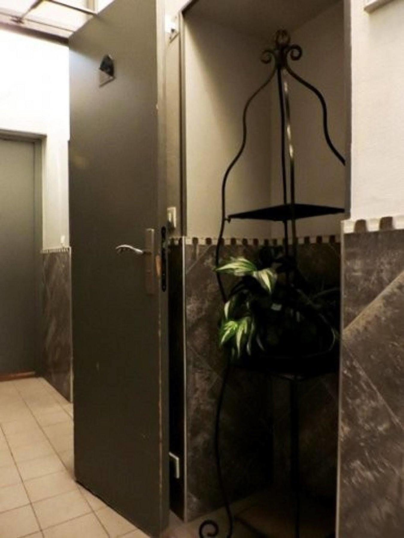 Paris Hotel Le Mediterraneen 외부 사진