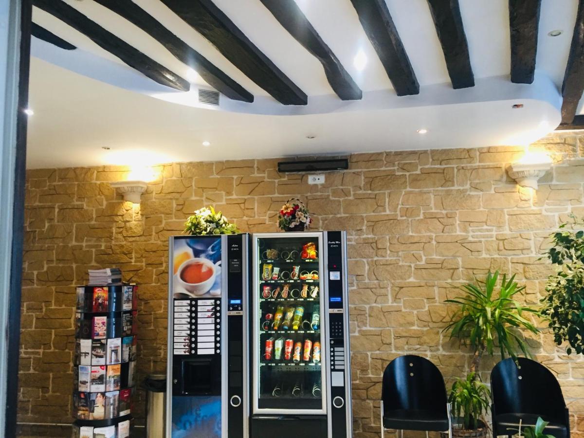 Paris Hotel Le Mediterraneen 외부 사진